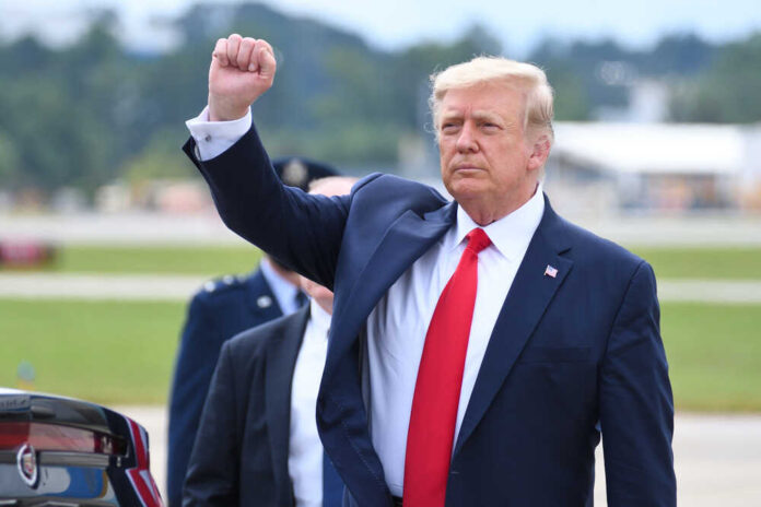 Marietta,,Ga-,September,25,,2020:,President,Donald,Trump,Gives,A