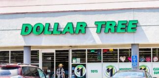 Dollar Tree storefront with cars parked out front